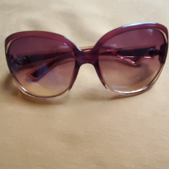 Brand new without tag sunglasses - Picture 4 of 4